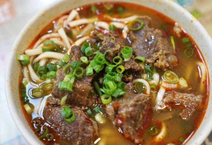 牛肉麵中壢