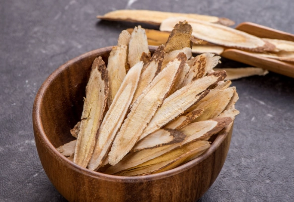 誰不能喝黃耆茶