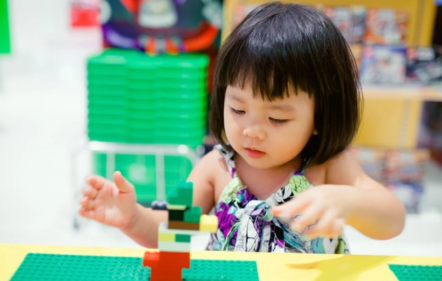 兒童發展里程碑